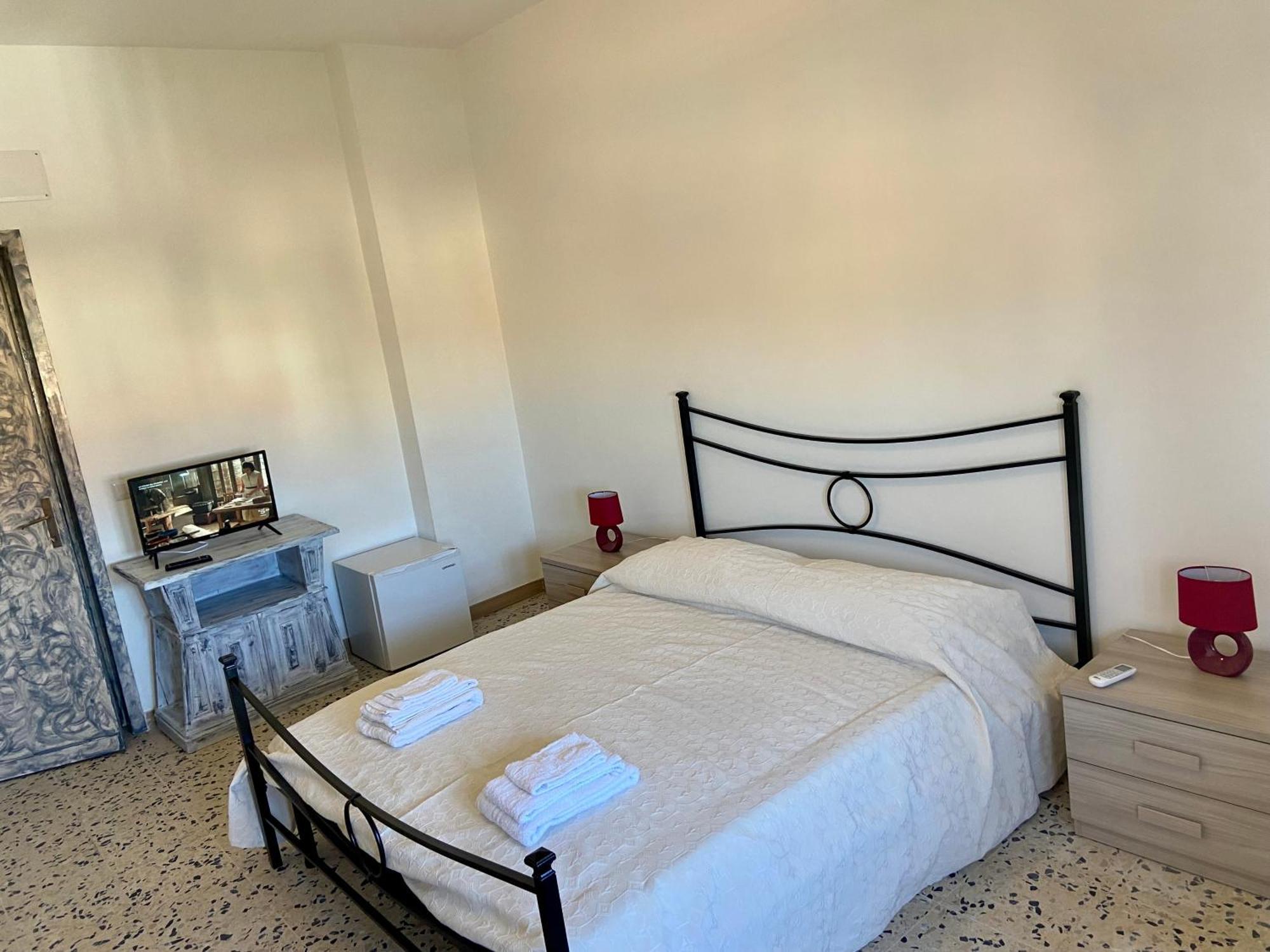 Ajoaolbia B&B מראה חיצוני תמונה
